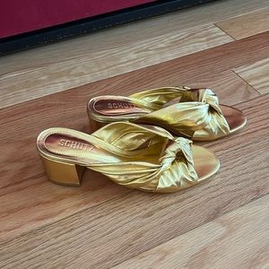Schutz Mindy Mid Block Gold Matallic Nappa Sandal size 7.5 NEW